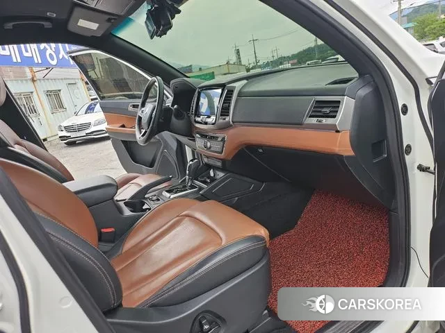 Ssangyong Rexton Sports id 3021084 из Кореи 9