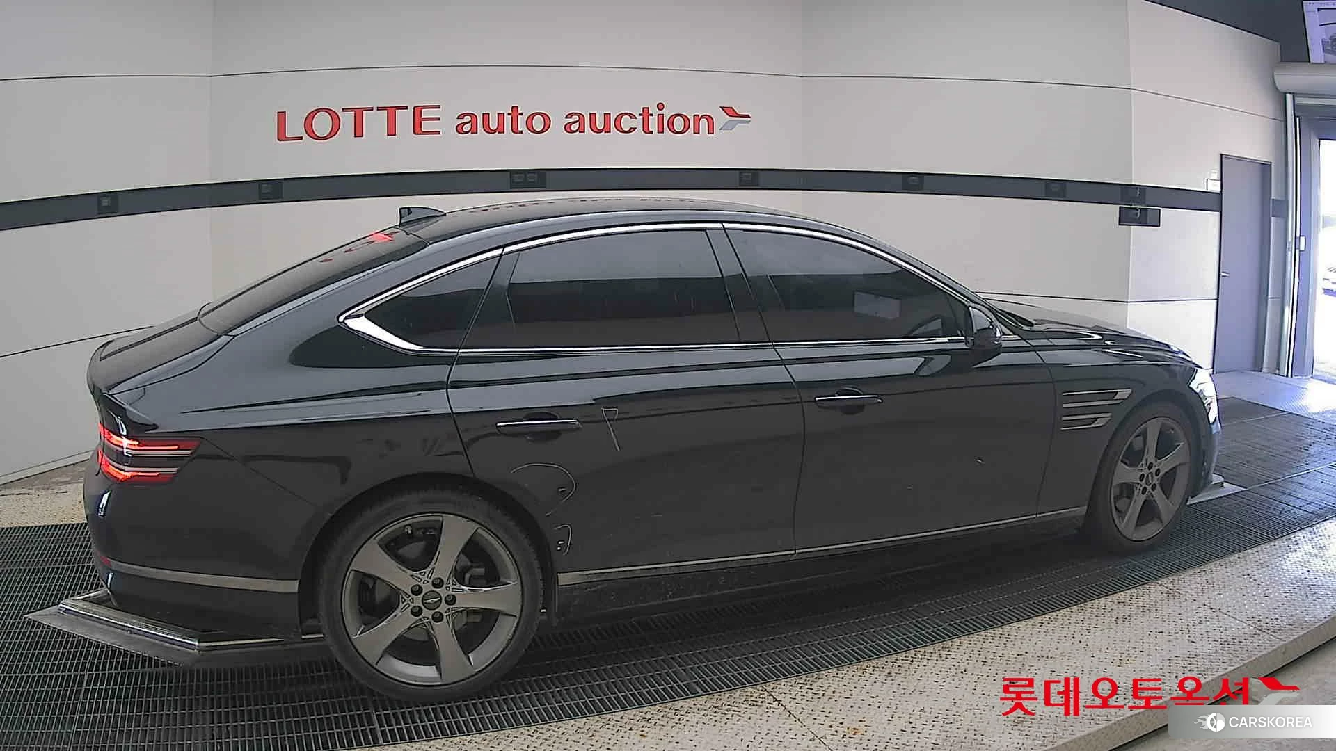 Hyundai G80 id 4679328 из Кореи 8