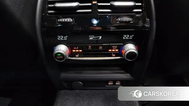 BMW 5 Series (G30) id 3713184 из Кореи 9