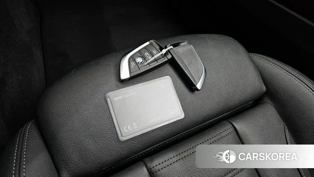 BMW 3 Series (G20) id 4303423 из Кореи 9