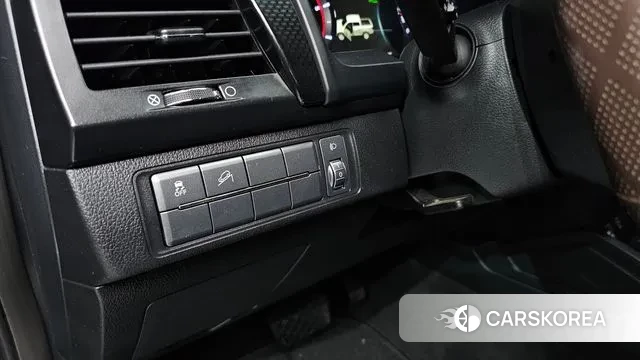 Ssangyong Rexton Sports Cannes id 2970535 из Кореи 9