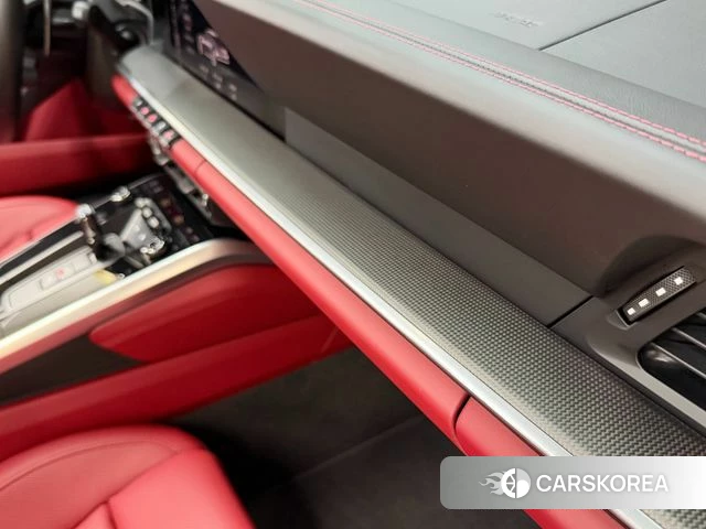 Porsche 911(992) id 4594994 из Кореи 9