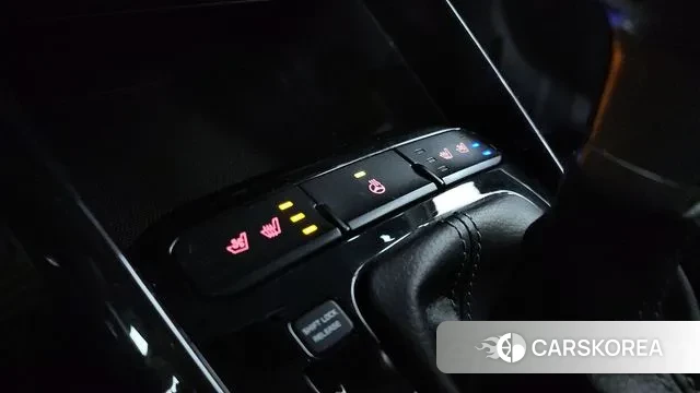 Kia Stonic id 3631813 из Кореи 9