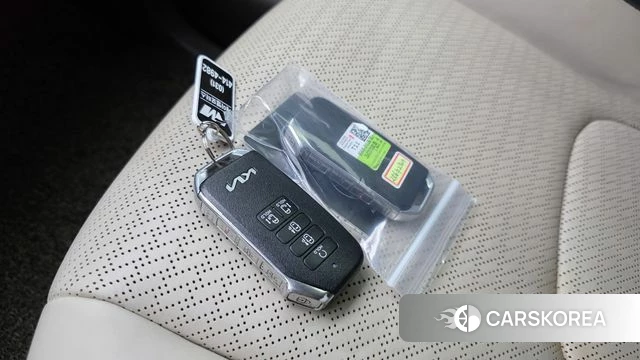 Kia Carnival 4th generation id 4848761 из Кореи 9