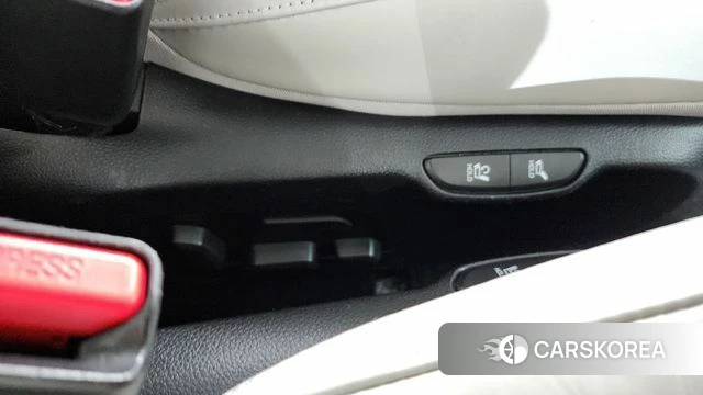 Kia Carnival 4th generation id 4231804 из Кореи 9