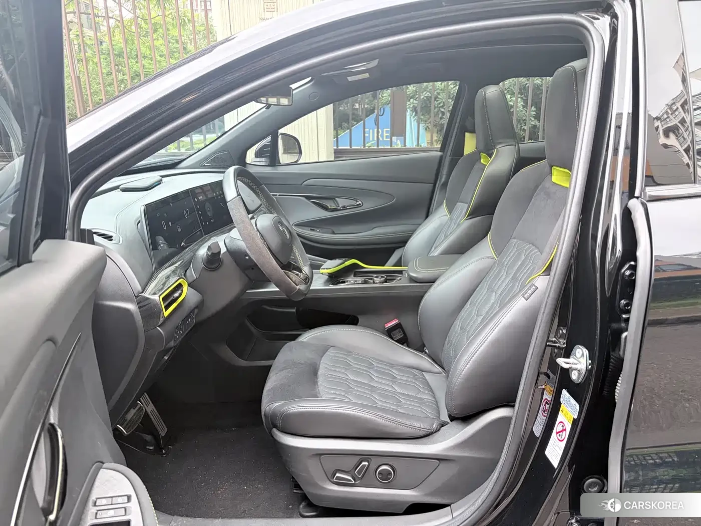 Chang'an Changan UNI-T id 4553833 из Китая 10