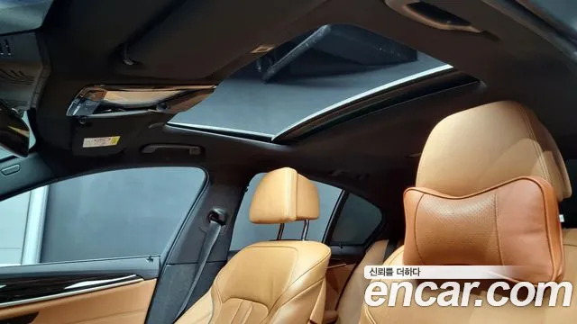 BMW 5 Series (G30) id 2720923 из Кореи 9