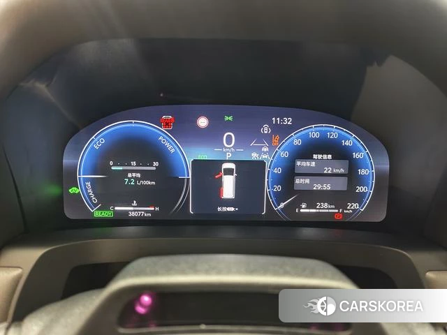 Toyota Elfa id 4261188 из Китая 9