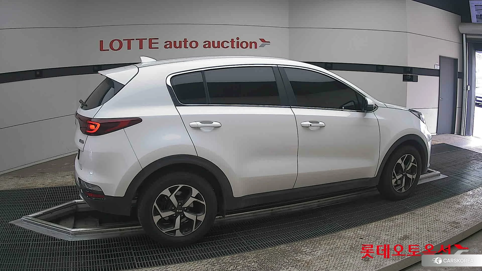 Kia Sportage id 3888294 из Кореи 9