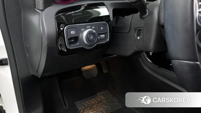 Mercedes-Benz A-Class W177 id 4322968 из Кореи 9