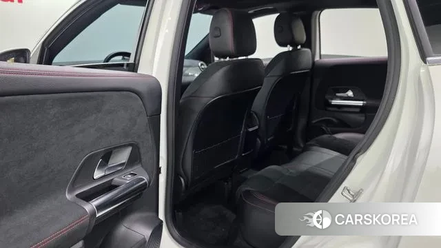 Mercedes-Benz GLA - Class H247 id 3433764 из Кореи 9