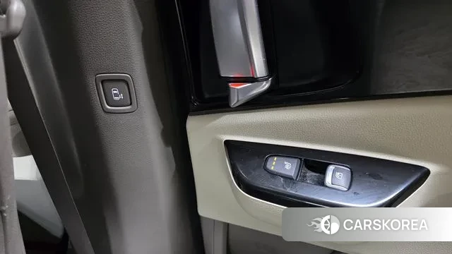 Kia Carnival 4th generation id 3713087 из Кореи 9