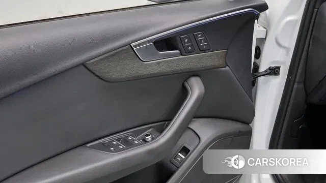 Audi A4 (B9) id 3622064 из Кореи 9