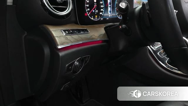 Mercedes-Benz E-Class W213 id 4651740 из Кореи 9