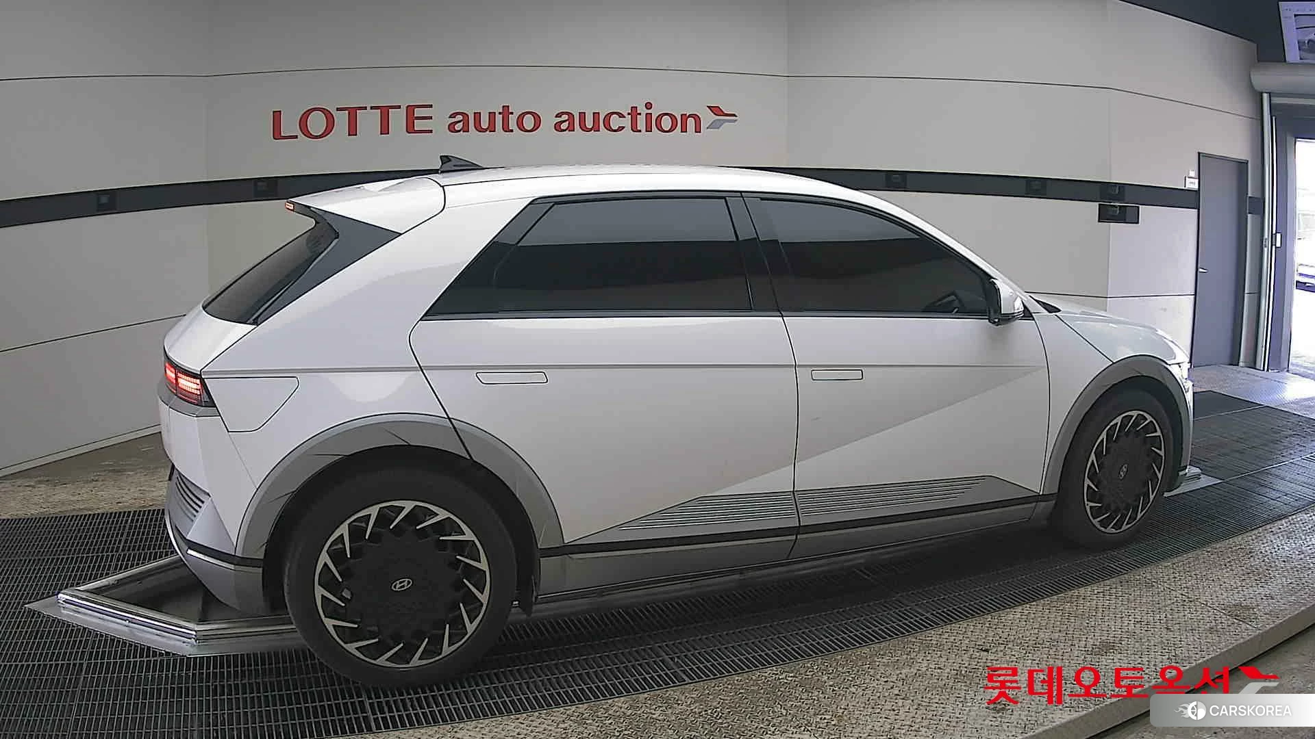 Hyundai IONIQ 5 id 3882021 из Кореи 9