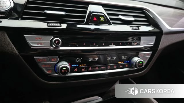 BMW 5 Series (G30) id 4677184 из Кореи 9