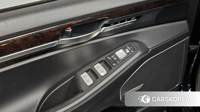 Genesis G90 id 4019984 из Кореи 9