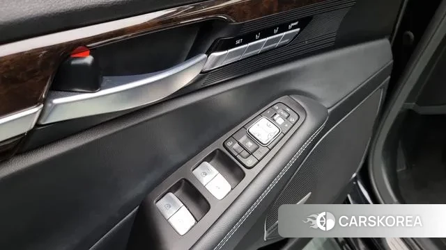 Genesis G90 id 3323379 из Кореи 9