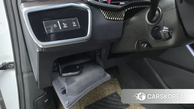 Audi A6 (C8) id 3484542 из Кореи 9