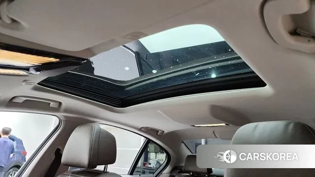 BMW 5 Series (G30) id 3032674 из Кореи 9