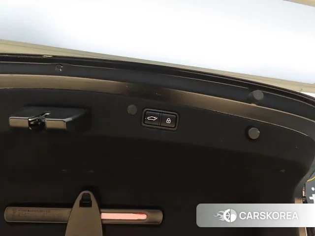 Hyundai The New Grandeur IG Hybrid id 2930761 из Кореи 9