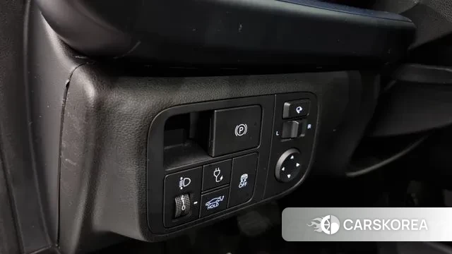 Hyundai Ionic 6 id 3421075 из Кореи 9