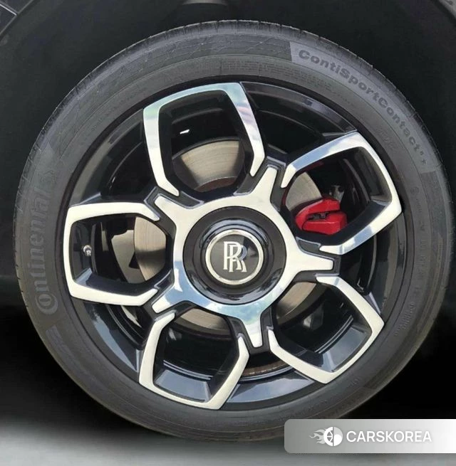 Rolls-Royce Cullinan id 4525083 из Кореи 9