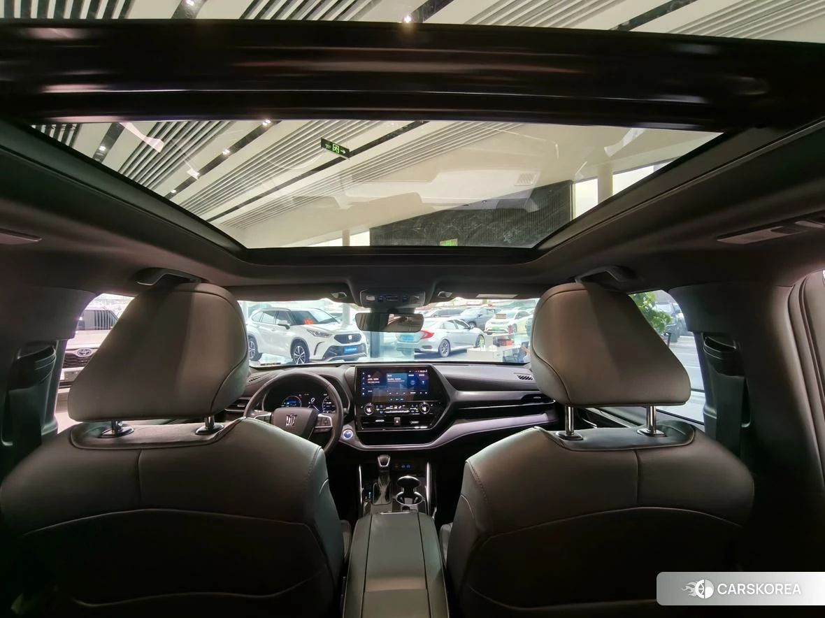 Toyota Crown Lufang id 4487143 из Китая 9
