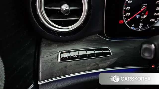 Mercedes-Benz E-Class W213 id 3484683 из Кореи 9