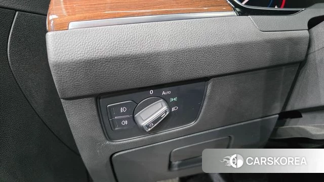 Volkswagen Passat GT (B8) id 3834940 из Кореи 9