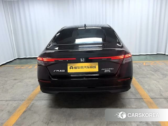 Honda Accord id 4216846 из Китая 9