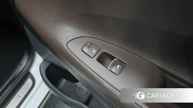 Hyundai Grandeur IG id 4318001 из Кореи 9