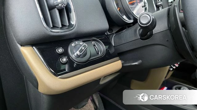Mini Cooper S Countryman id 3905013 из Кореи 9