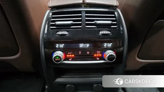 BMW 5 Series (G30) id 3029119 из Кореи 9