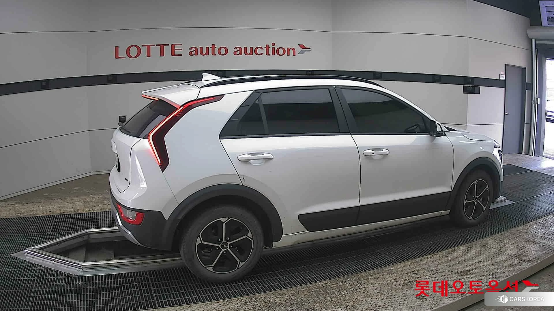 Kia Niro Hybrid id 3875711 из Кореи 9