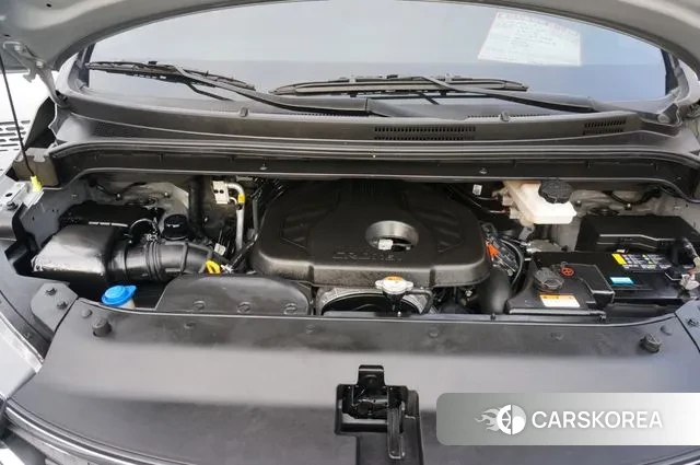 Hyundai The New Grand Starex id 3708995 из Кореи 9