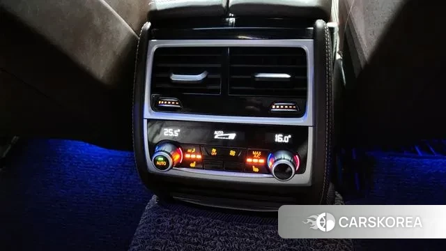 BMW 7 Series (G11) id 3004981 из Кореи 9