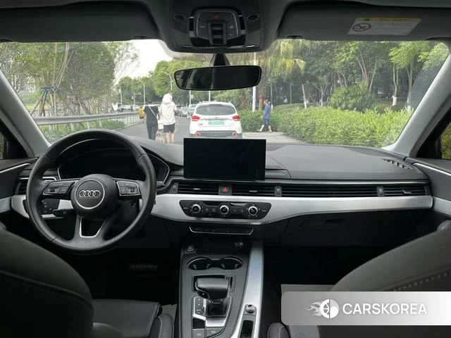 Audi A4L id 4374613 из Китая 9