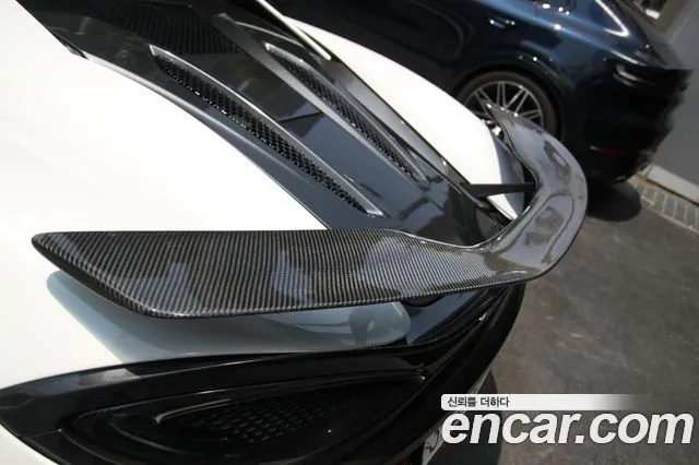 McLaren 570S id 2760873 из Кореи 9