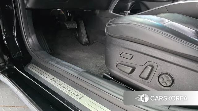 Hyundai The New Grandeur IG id 3444312 из Кореи 9