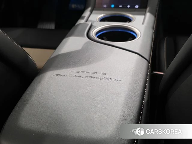 Porsche Taycan id 4559974 из Кореи 9