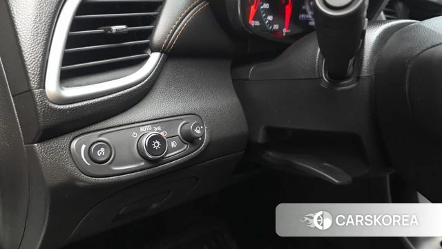 Chevrolet (GM Daewoo) The New Trax id 4849851 из Кореи 9
