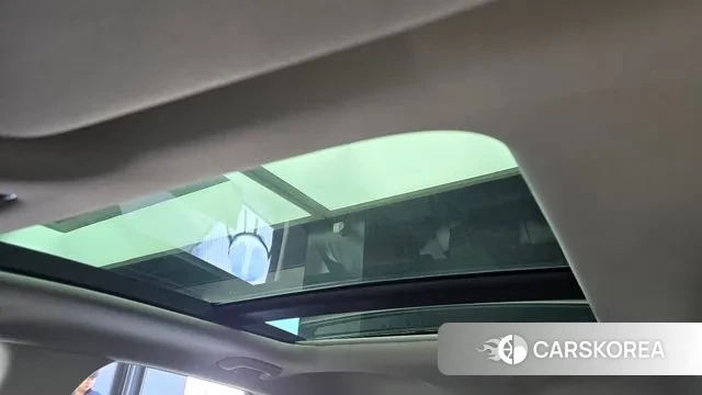 Hyundai Grandeur (GN7) id 3696606 из Кореи 9