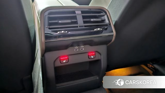 BMW 5 Series (G60) id 3876473 из Кореи 9