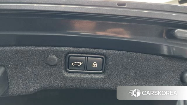 Kia K7 Premier id 3899480 из Кореи 9