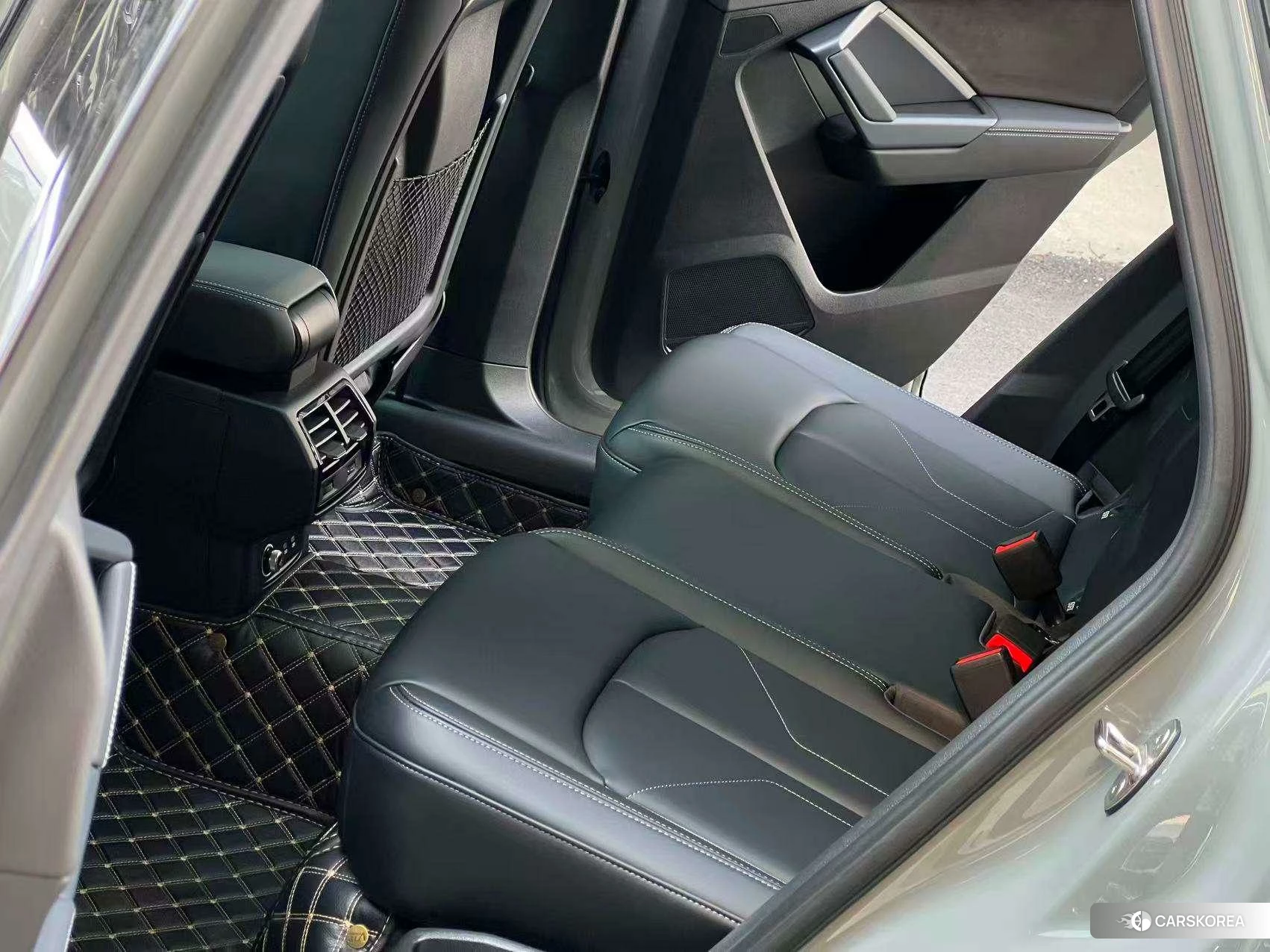 Audi Q3 id 4440491 из Китая 9