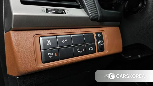Ssangyong Rexton Sports id 4713326 из Кореи 9