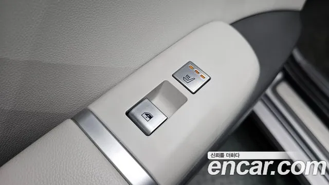 Hyundai Grandeur Hybrid (GN7) id 2738213 из Кореи 9