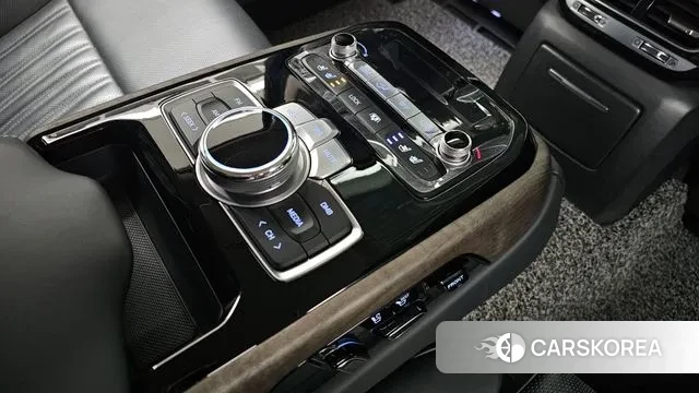 Genesis G90 id 3687382 из Кореи 9