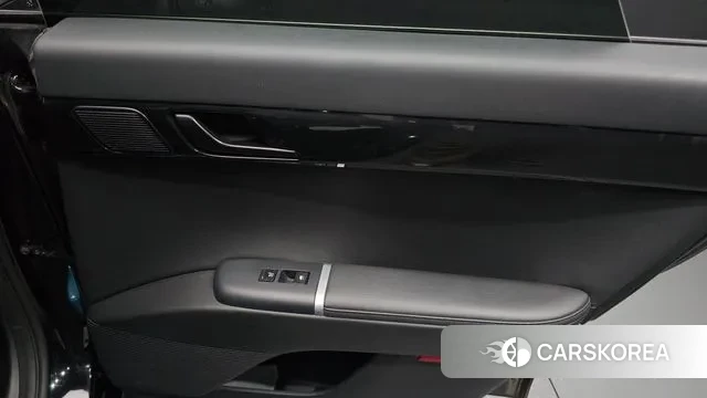 Hyundai Grandeur (GN7) id 3701421 из Кореи 9